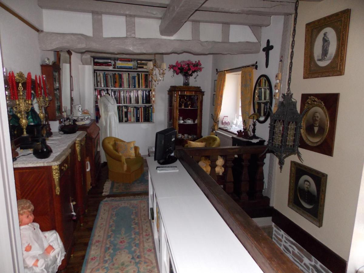 Chambre De La Nonne En Vacances 多尔德布列塔尼 外观 照片