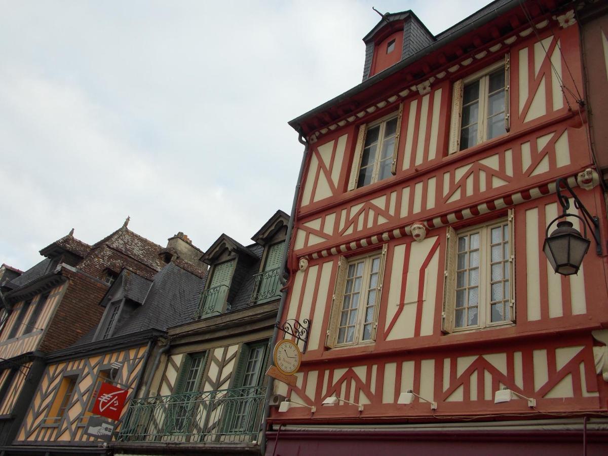 Chambre De La Nonne En Vacances 多尔德布列塔尼 外观 照片